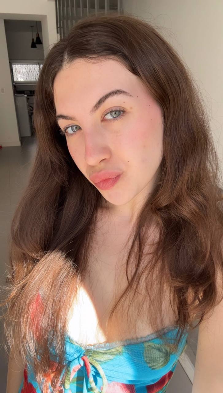 Nude girl Amber in Lubumbashi