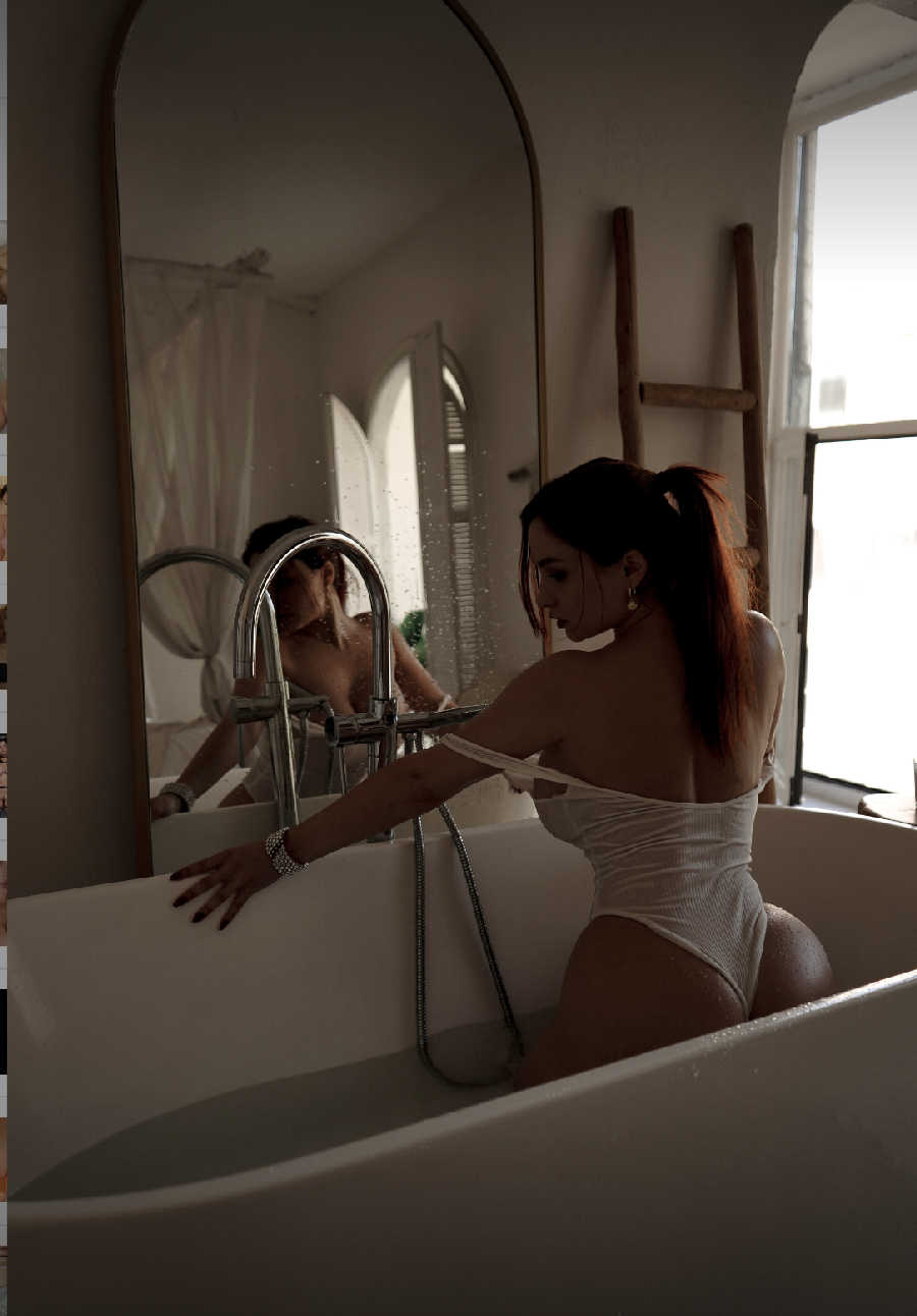 A playful frame from Miranda Faith nude — online in Lubumbashi